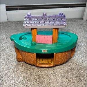 Vintage Y2K 2002 Fisher-Price Little People Noah's Ark Playset